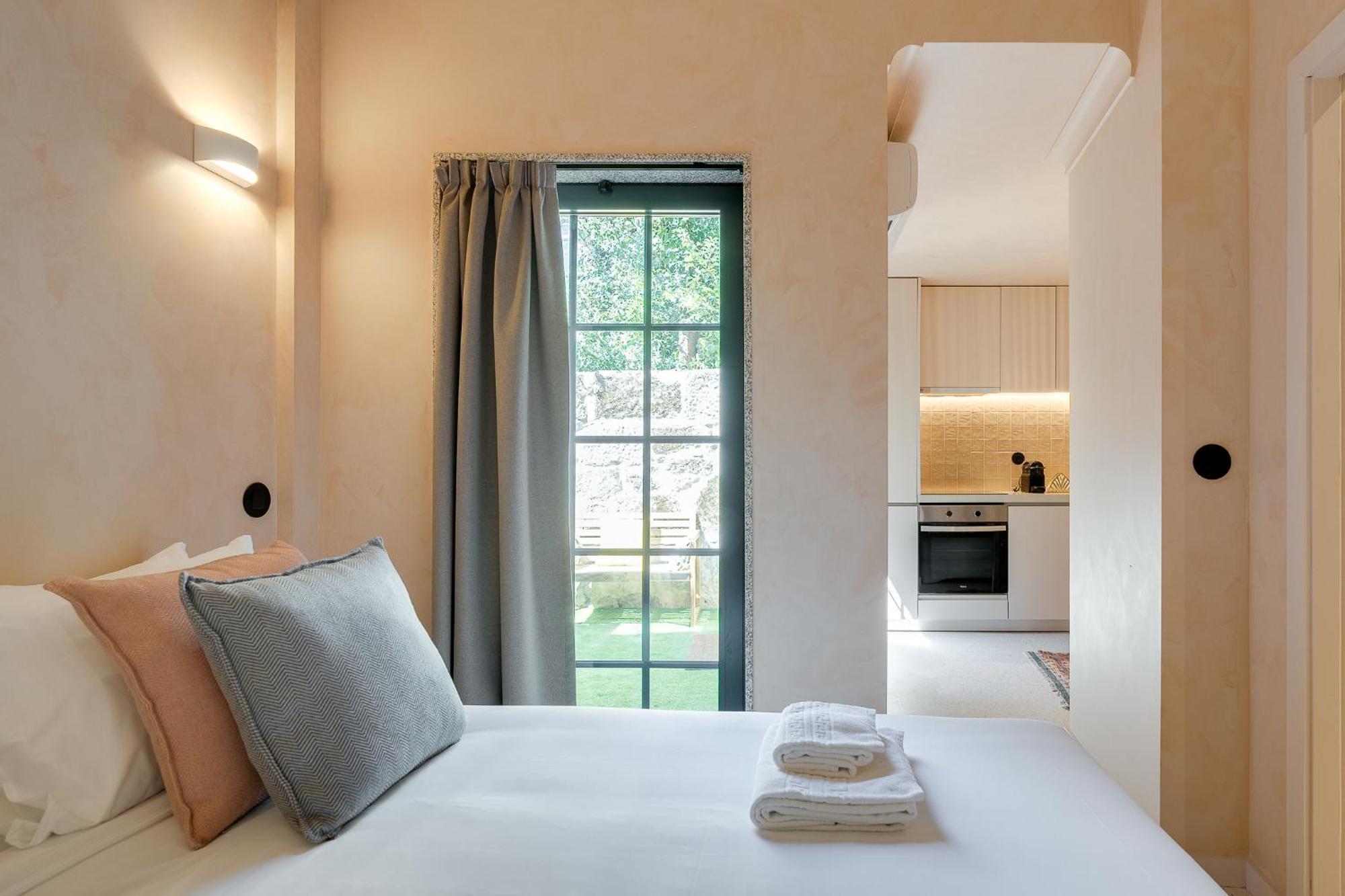 Figueiroa Four By Da'home Pousada Porto